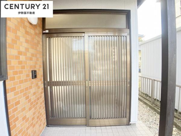 四日市市小生町　中古戸建