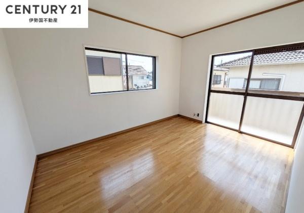 員弁郡東員町城山３丁目の中古一戸建て