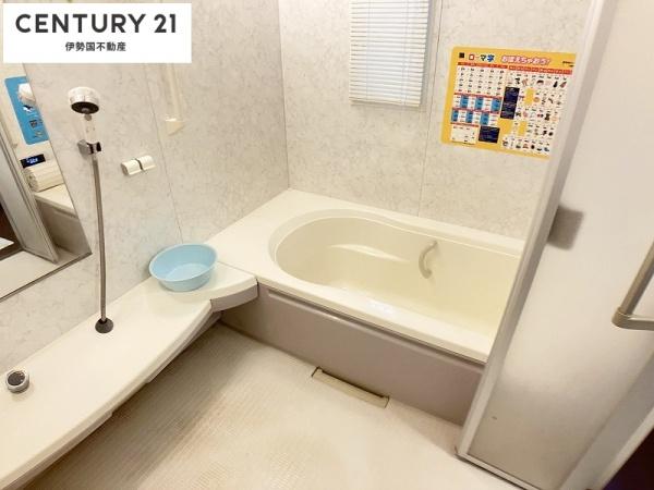 四日市市北小松町の中古一戸建て