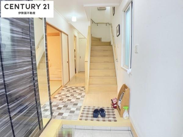 四日市市北小松町の中古一戸建て