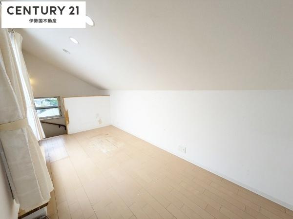 四日市市北小松町の中古一戸建て