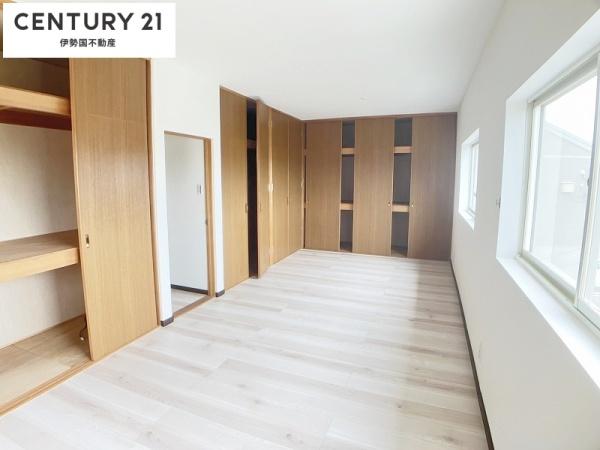 四日市市西松本町の中古一戸建て