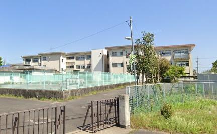 鈴鹿市大久保町の中古一戸建て(鈴鹿市立鈴峰中学校)
