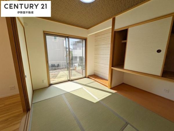 桑名市陽だまりの丘４丁目の中古一戸建て