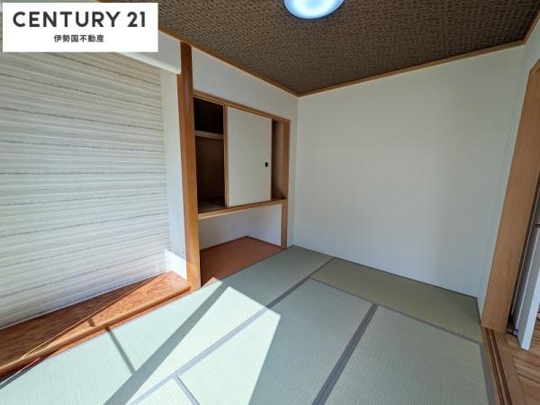 桑名市陽だまりの丘４丁目の中古一戸建て