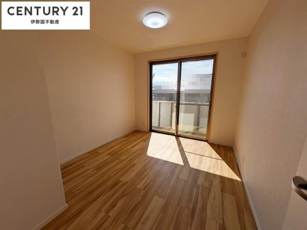 桑名市陽だまりの丘４丁目の中古一戸建て