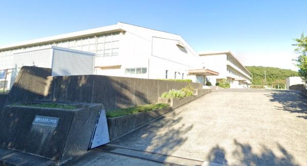 員弁郡東員町城山2丁目の中古一戸建て(東員町立東員第二中学校)