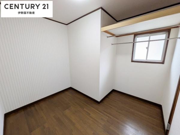 四日市市三滝台２丁目の中古一戸建て