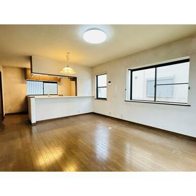 四日市市桜新町1丁目157-3　中古戸建