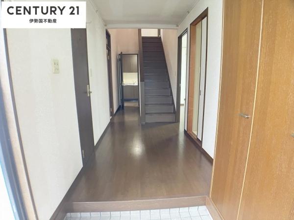 四日市市桜花台１丁目の中古一戸建て