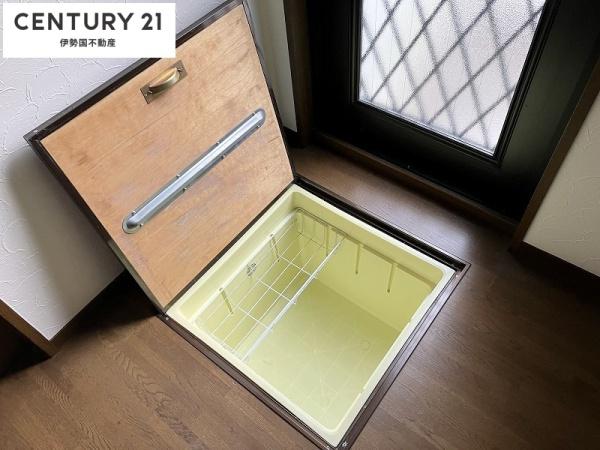 四日市市桜花台１丁目の中古一戸建て