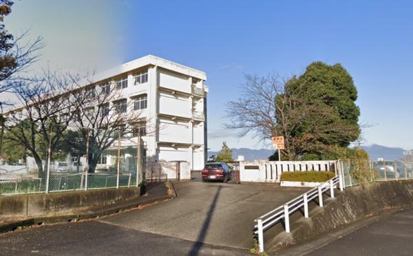 鈴鹿市末広南1丁目の中古一戸建て(鈴鹿市立創徳中学校)