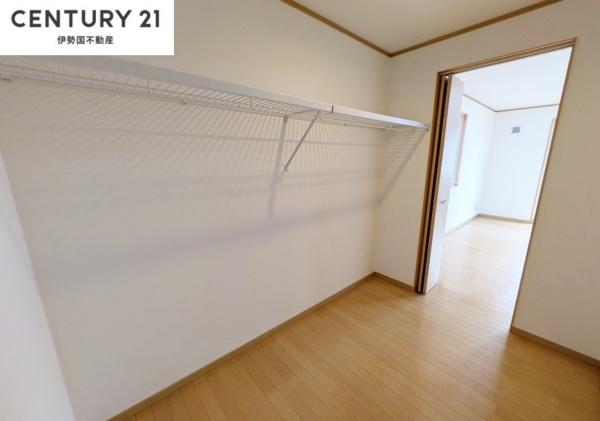 鈴鹿市末広南１丁目の中古一戸建て
