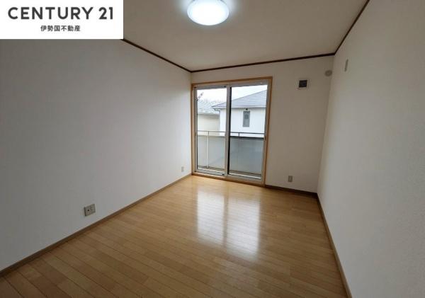 鈴鹿市末広南１丁目の中古一戸建て