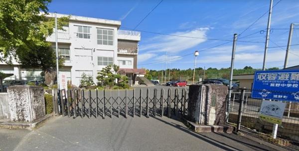 三重郡菰野町大字菰野の中古一戸建て(菰野町立菰野中学校)