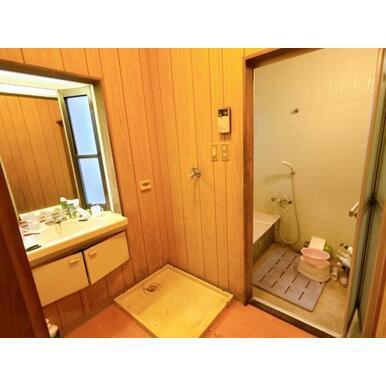 三重郡菰野町大字菰野の中古一戸建て