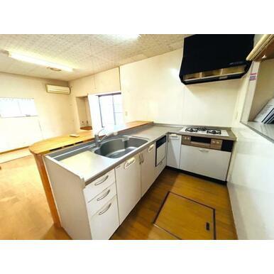 鈴鹿市岸岡町　中古戸建