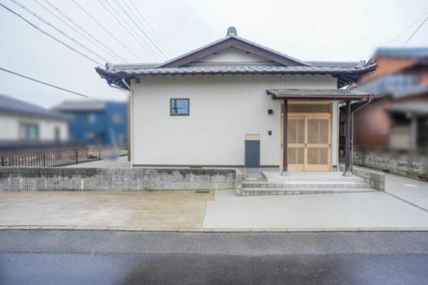 四日市市西富田２丁目の中古一戸建て