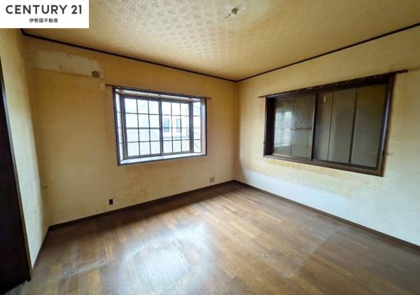 鈴鹿市平田２丁目の中古一戸建て