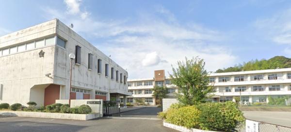 クレイドルガーデン亀山市関町会下第2　２号棟(亀山市立関小学校)