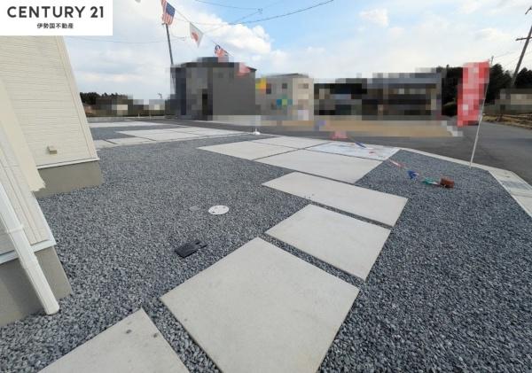 リーブルガーデンいなべ市大安町石榑東　１号棟