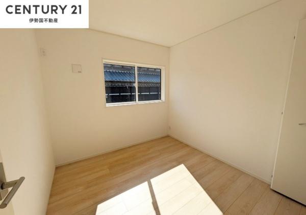 クレイドルガーデン菰野町永井　第5　1号棟