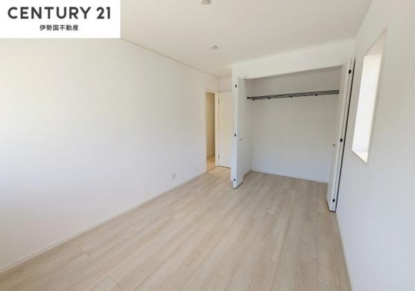 クレイドルガーデン菰野町永井　第5　1号棟