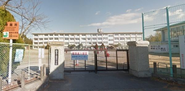 鈴鹿市国府町の中古一戸建て(鈴鹿市立国府小学校)