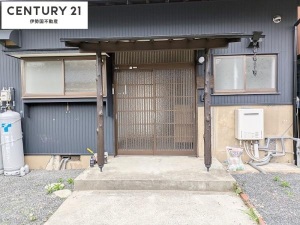 鈴鹿市国府町の中古一戸建て