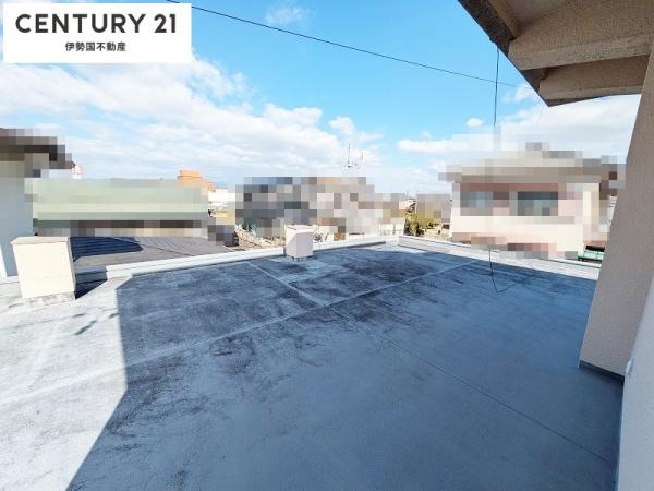 鈴鹿市寺家１丁目の中古一戸建て