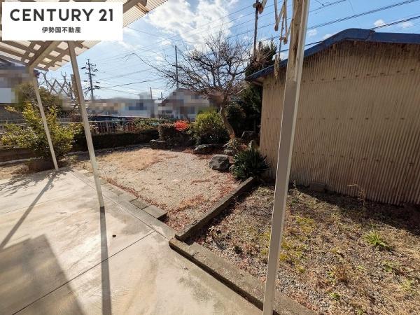 鈴鹿市寺家１丁目の中古一戸建て