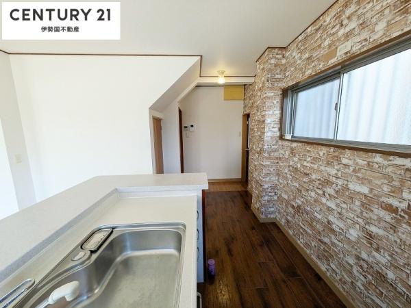 鈴鹿市寺家１丁目　中古戸建