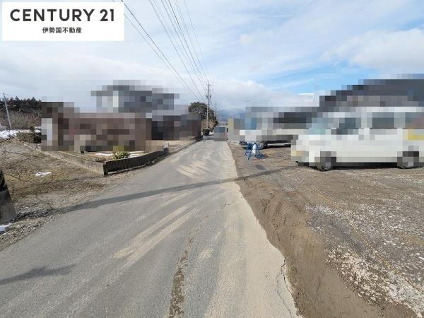 リーブルガーデン菰野町竹成第２　１号棟