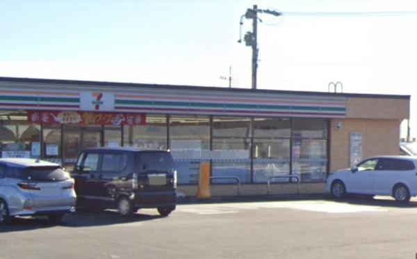 リーブルガーデン菰野町竹成第2 2号棟(セブンイレブン菰野町千草店)