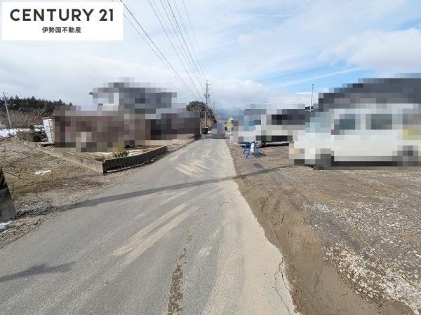 リーブルガーデン菰野町竹成第２　２号棟