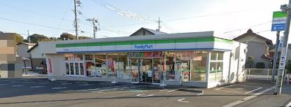桑名市大字西別所の中古一戸建て(ファミリーマート桑名西別所店)