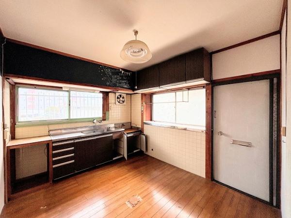 鈴鹿市十宮３丁目の中古一戸建て