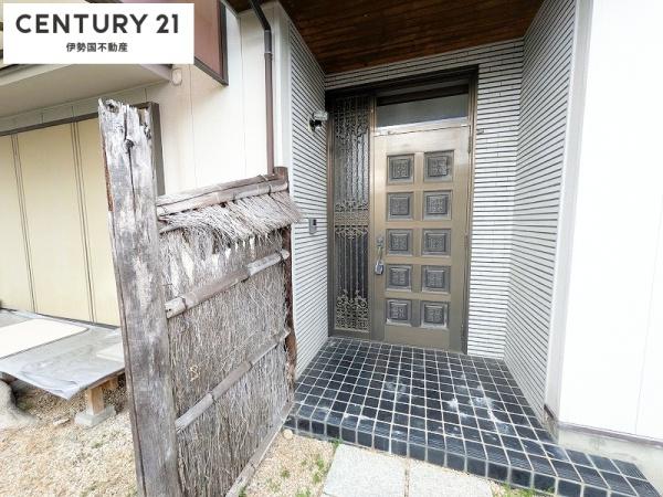 鈴鹿市桜島町５丁目の中古一戸建て
