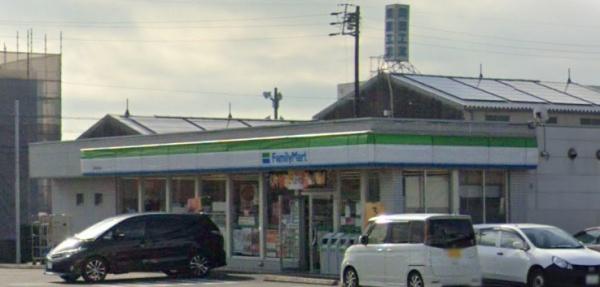 四日市市日永５丁目の中古一戸建て(ファミリーマート四日市日永店)