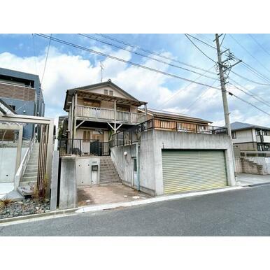 鈴鹿市高岡台5丁目12-6