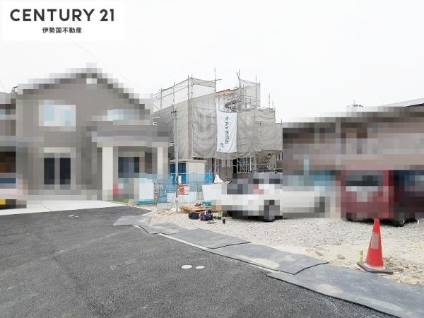 いろどりアイタウン四日市市泊山崎町　５号棟