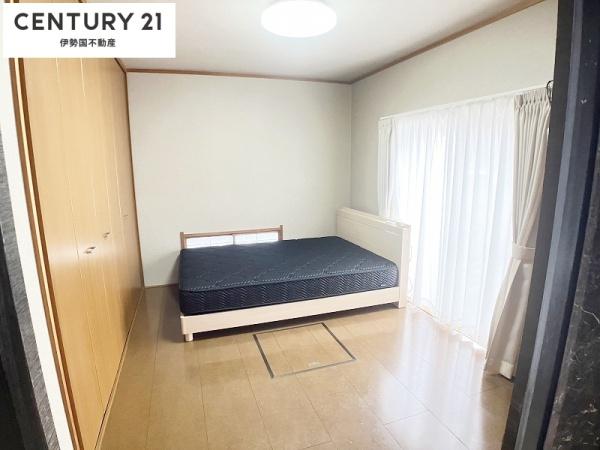 四日市市伊坂台１丁目の中古一戸建て