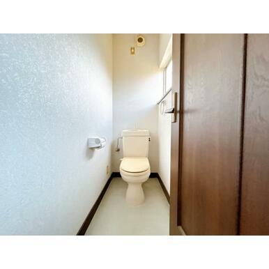 四日市市北小松町の中古一戸建て