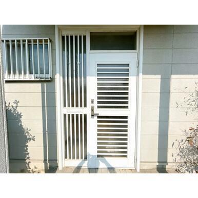 四日市市北小松町の中古一戸建て