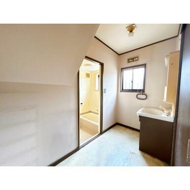 四日市市馳出町１丁目の中古一戸建て