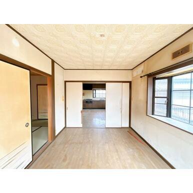四日市市馳出町1丁目30