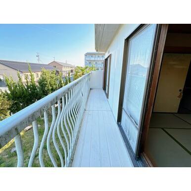 鈴鹿市東磯山３丁目の中古一戸建て