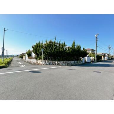 鈴鹿市東磯山３丁目の中古一戸建て