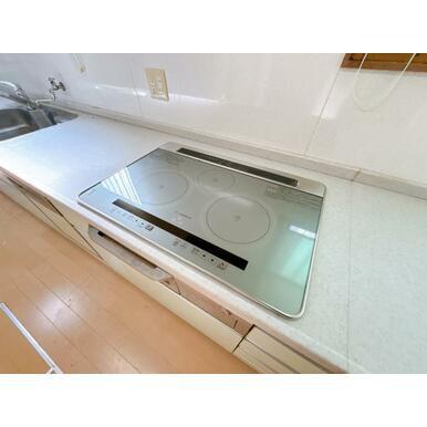 鈴鹿市東磯山３丁目の中古一戸建て