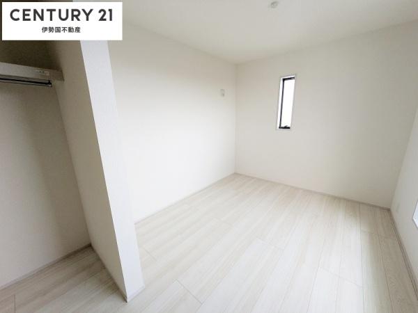 リーブルガーデンいなべ市員弁町上笠田第４　２号棟